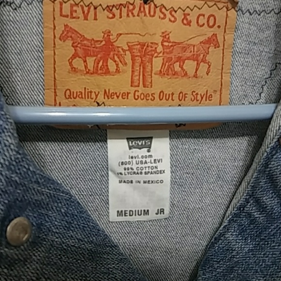 Levi Jacket! - Picture 5 of 5